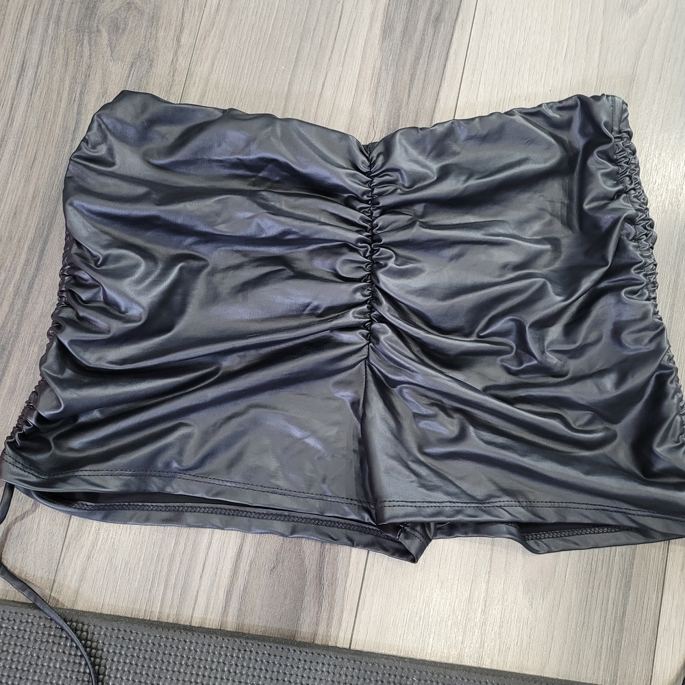 Fashion Nova Black Ruched Bike Shorts